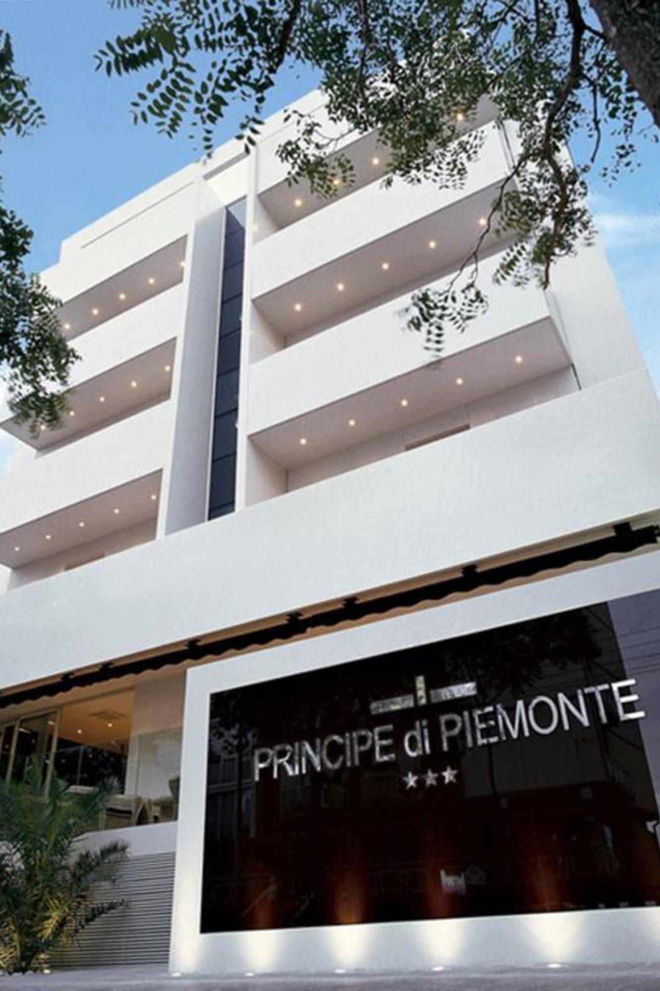 Hotel Principe Di Piemonte Ріміні Екстер'єр фото